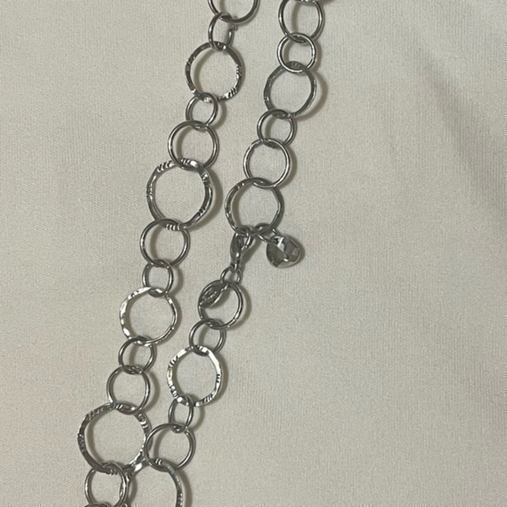 Silver Textured Loop Necklace
